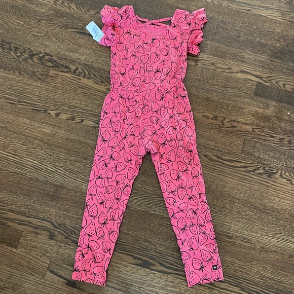 Adorable pink strawberry pants romper - Tea romper one piece - Picture 5 of 5